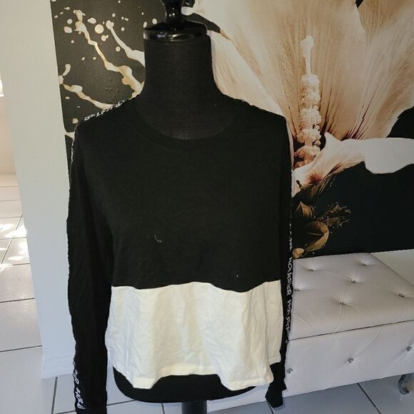 Hollister long sleeve - Picture 1 of 4